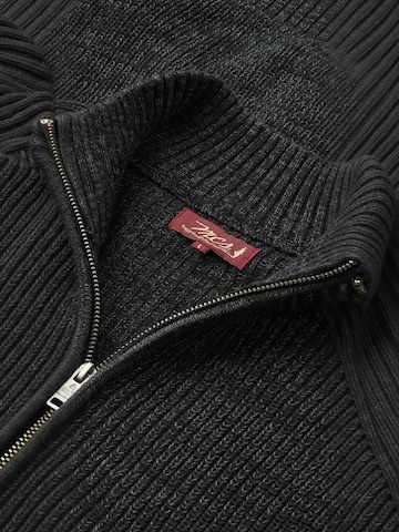 Veste de survêtement ' MCKace ' MCS en gris