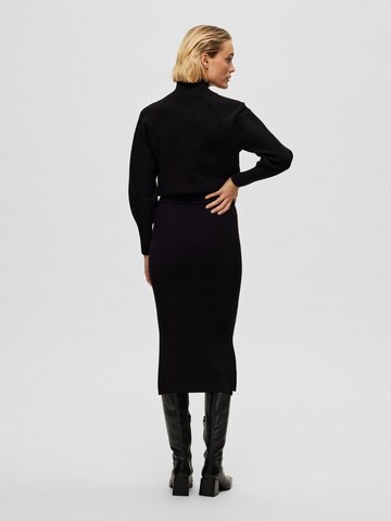 SELECTED FEMME Sweater 'MERLE FYRIA' in Black