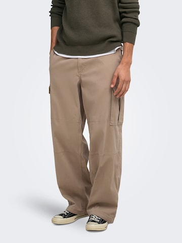 Loosefit Pantaloni cargo 'ONSToby' di Only & Sons in marrone: frontale