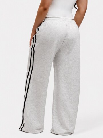 Wide Leg Pantalon de sport 'Cotton Wide Leg Joggers' Gym Exclusive en gris