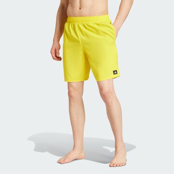 ADIDAS SPORTSWEAR Boardshorts 'Solid CLX' in Geel: voorkant