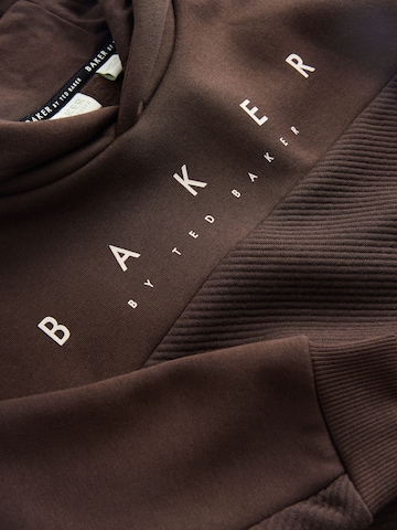 Baker by Ted Baker Collegepaita värissä ruskea
