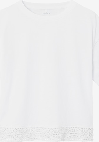 NAME IT T-shirt 'JOSENA' i vit: framsida