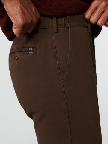 MEYER Regular Chino Pants in Brown