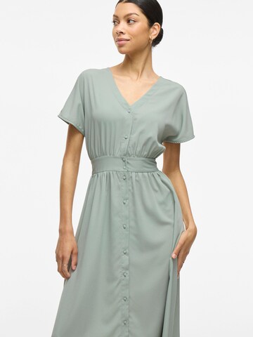 Robe VILA en vert