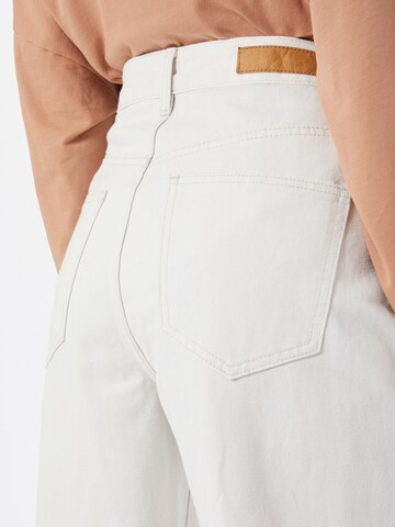 Cotton On Szeroka nogawka Jeansy w kolorze biały