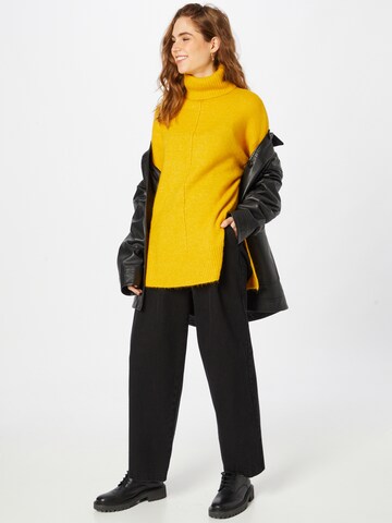 Gina Tricot Sweater 'Tove' in Yellow