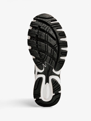 Baskets basses 'BASICO' Bershka en blanc