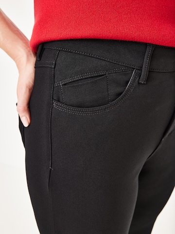 PADDOCKS Slim fit Pants in Black