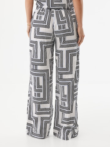 MEXX Loosefit Παντελόνι σε λευκό