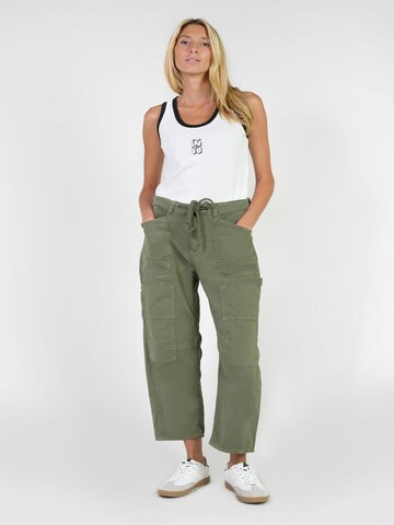 Baggy Pantalon 'Madie' Le Temps Des Cerises en vert