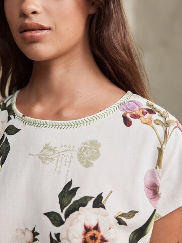 B by Ted Baker Kort pyjamas i vit