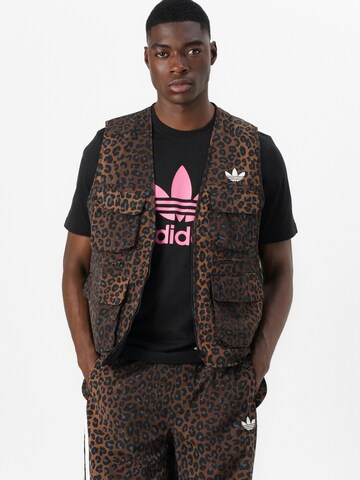 ADIDAS ORIGINALS Voľný strih Nohavice - Hnedá