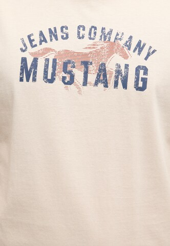 MUSTANG T-Shirt 'Austin' in Braun