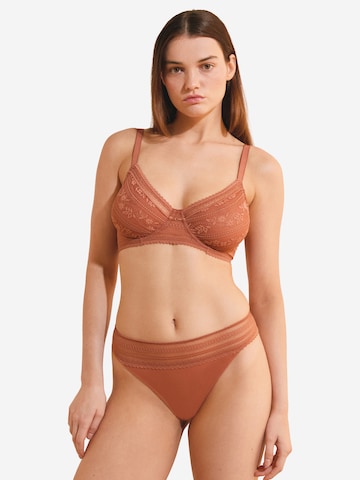 Minimizer Reggiseno 'Aura' di ETAM in beige