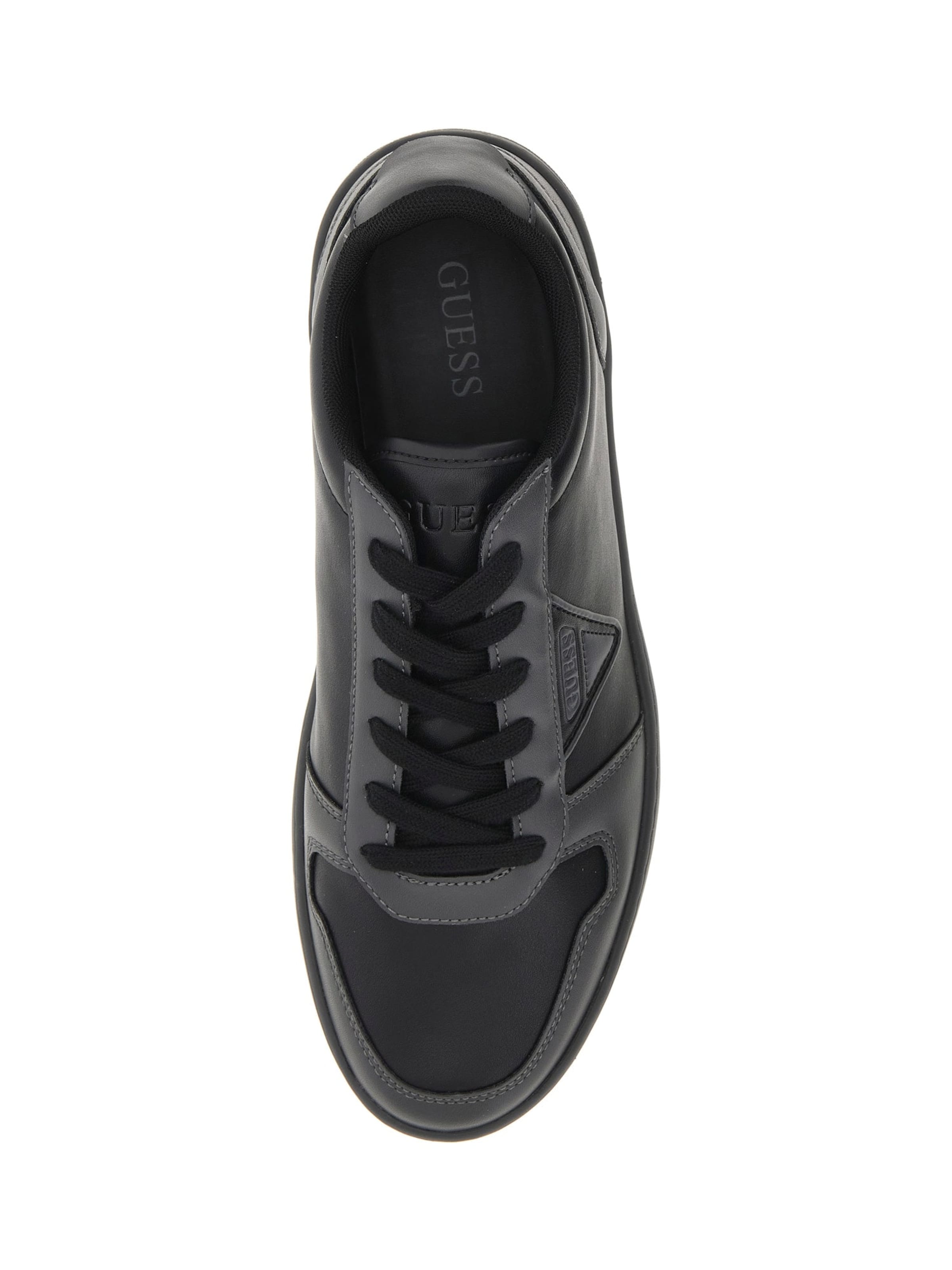 GUESS Matalavartiset tennarit 'VADIK' värissä musta