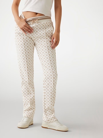 GUESS Slim fit Pants in Beige: front