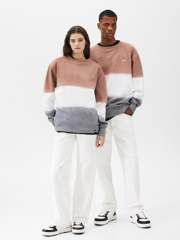 Pull&Bear Sweatshirt in Braun: predná strana