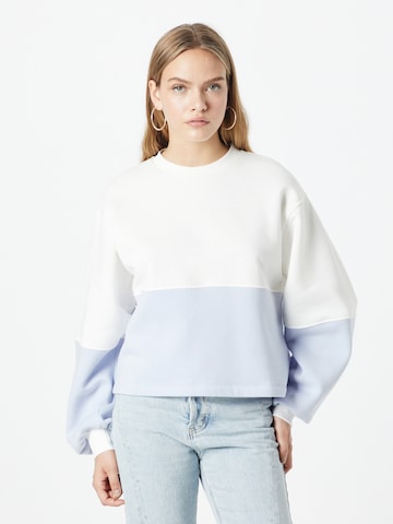 Gina Tricot - Sweatshirt em azul: frente
