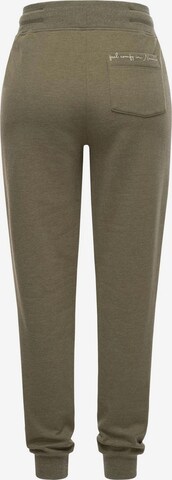 NAVAHOO Tapered Broek in Groen