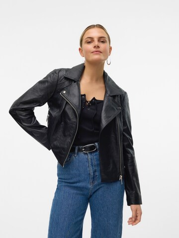 VERO MODA - Chaqueta de entretiempo 'VMEVE' en negro: frente