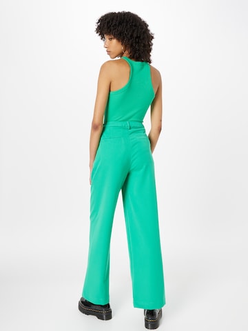 Wide Leg Pantalon à pince minimum en vert