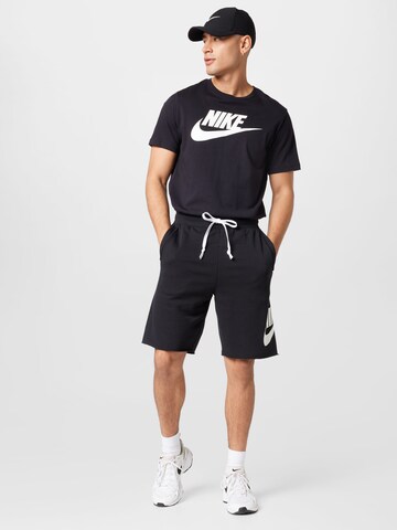 Nike Sportswear Regular Shorts 'Essentials' in Schwarz