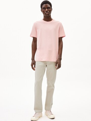 ARMEDANGELS Regular Broek 'Aaster' in Beige: voorkant