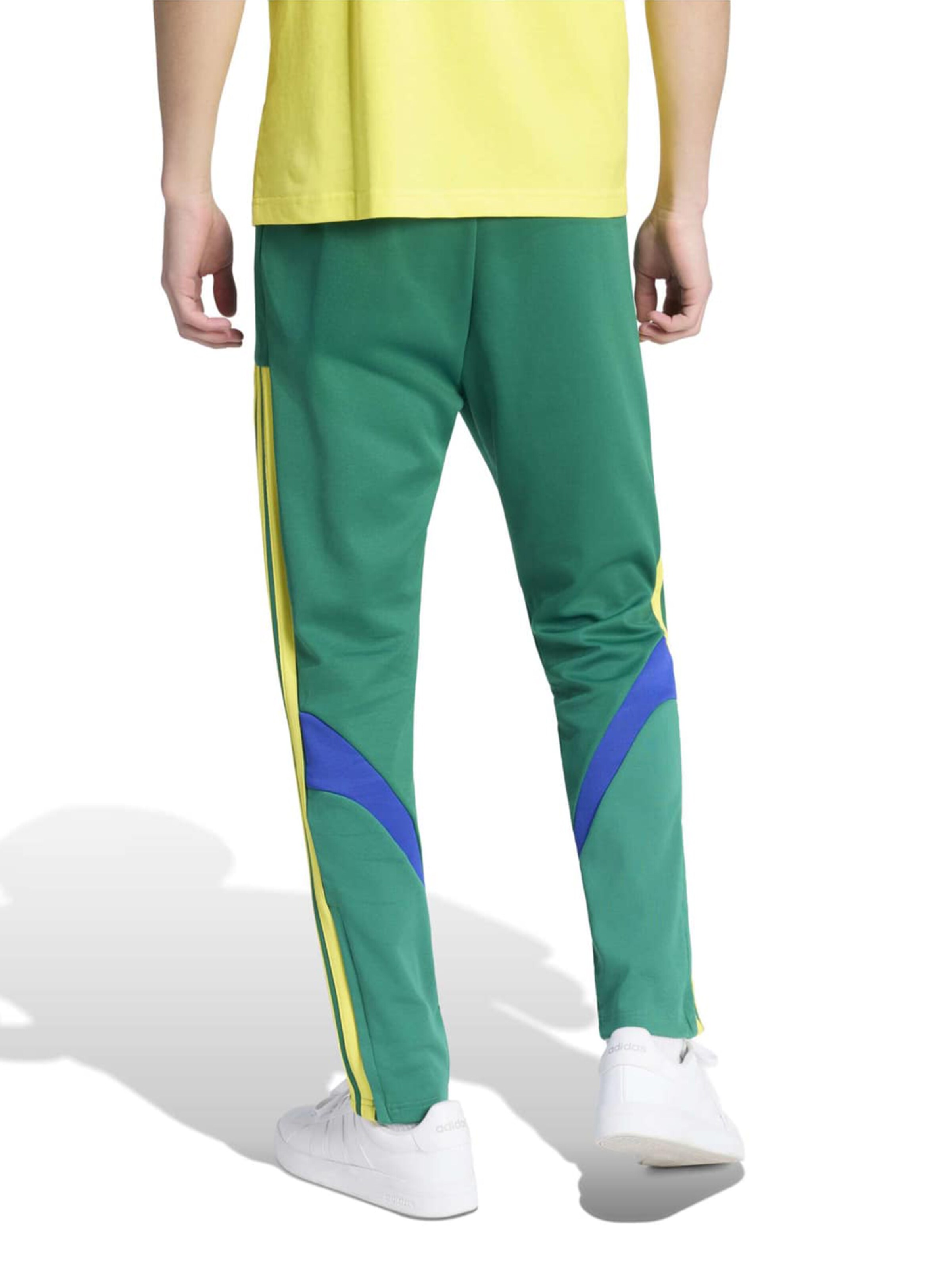 Regular Pantalon de sport 'TIRO' ADIDAS SPORTSWEAR en vert