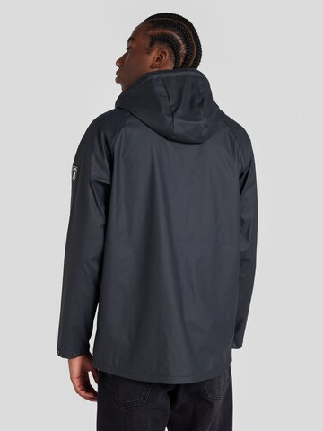 Veste fonctionnelle 'Passby' Derbe en noir