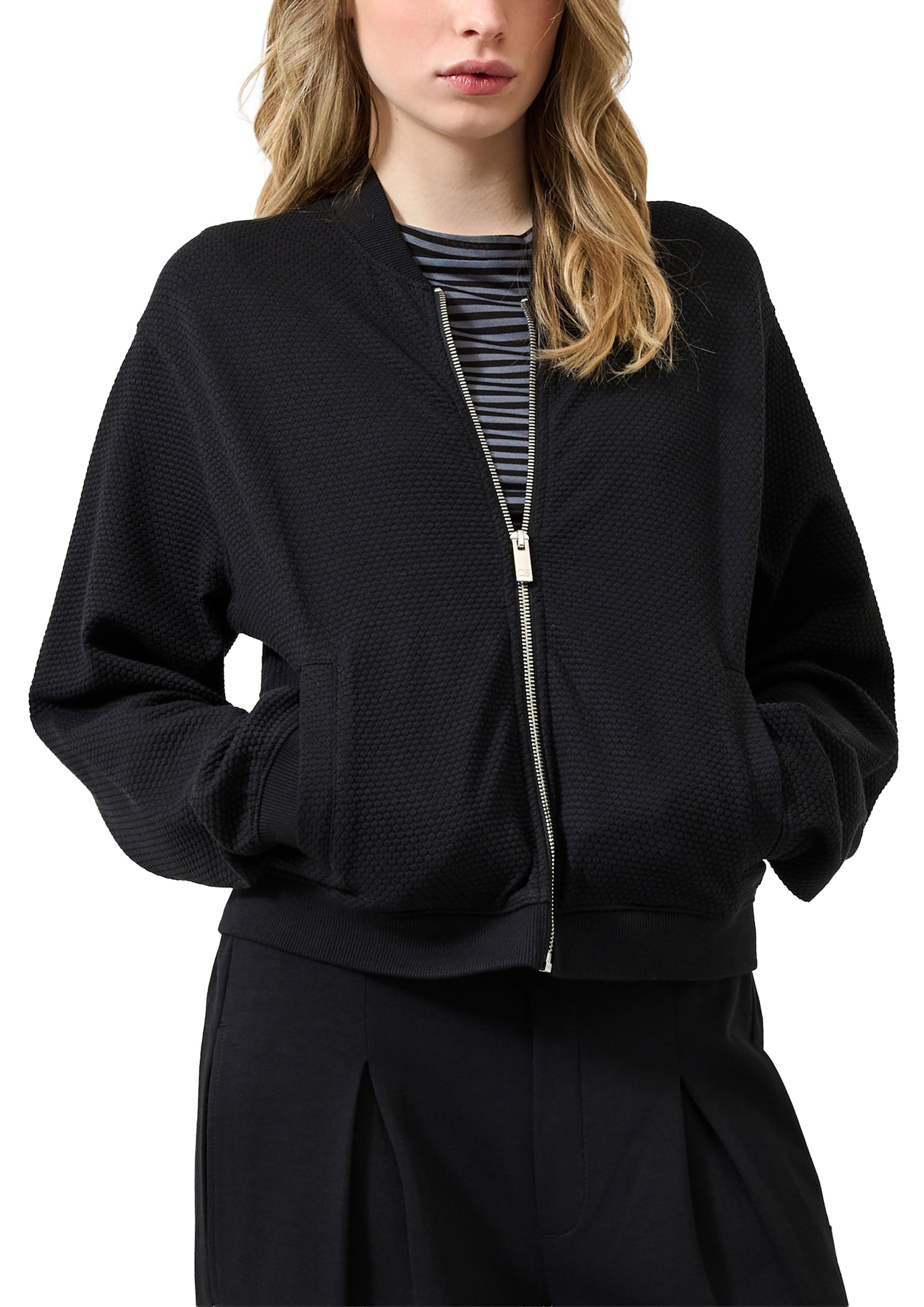 Veste de survêtement QS en noir