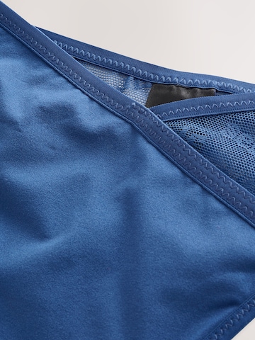 self. String in Blau