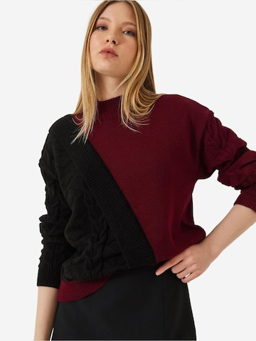 Bianco Lucci Sweater in Red