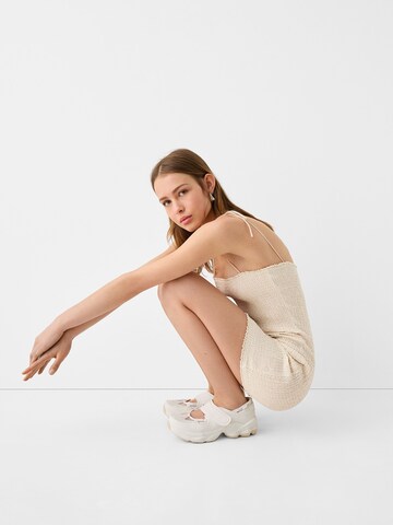 Bershka Sommarklänning i beige