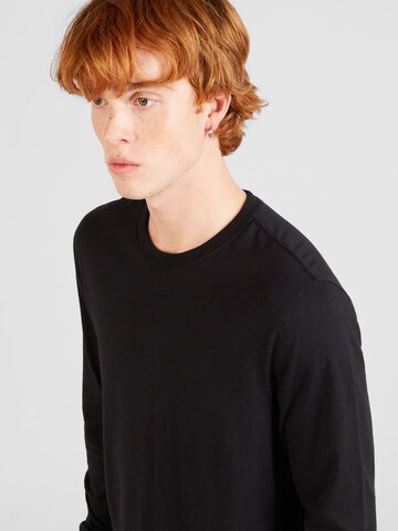 GAP Shirt in Black