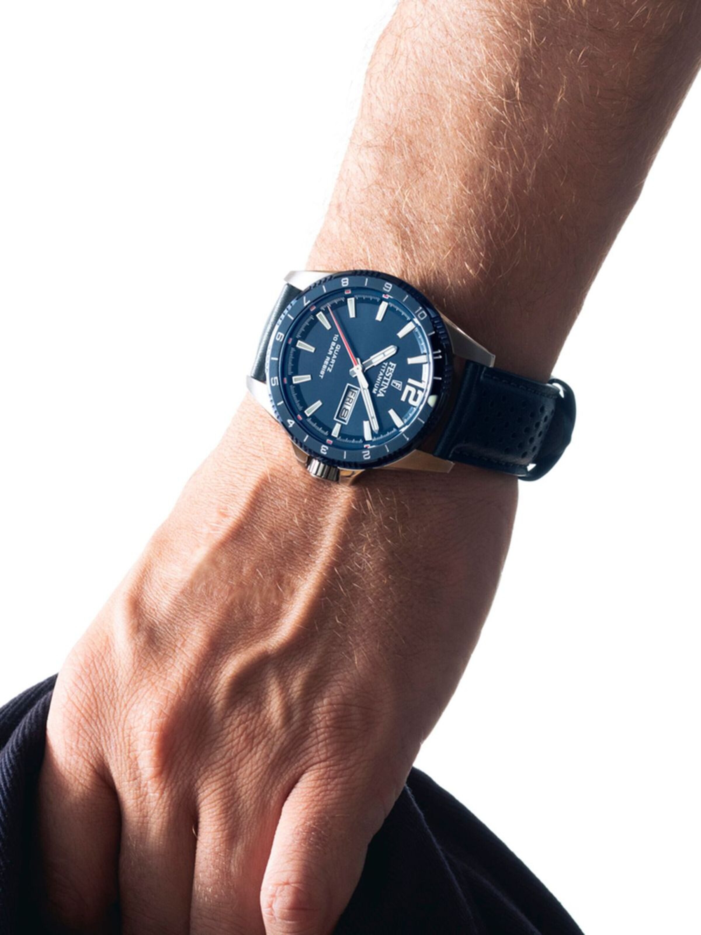 Montre à affichage analogique FESTINA en bleu : devant