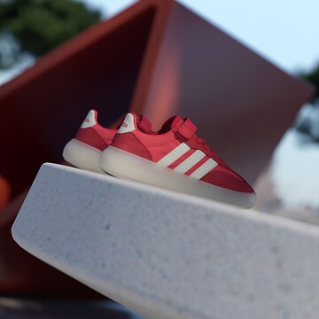 ADIDAS SPORTSWEAR Sneaker 'Barreda Decode' in Rot