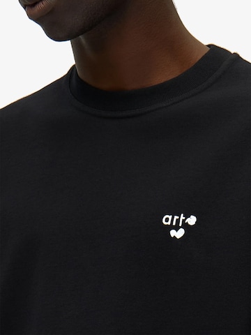 Maglietta di ARTE ANTWERP in nero