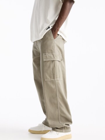 Wide leg Pantaloni cargo di Pull&Bear in verde