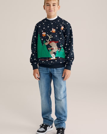 WE Fashion Sweatshirt in Blue: front