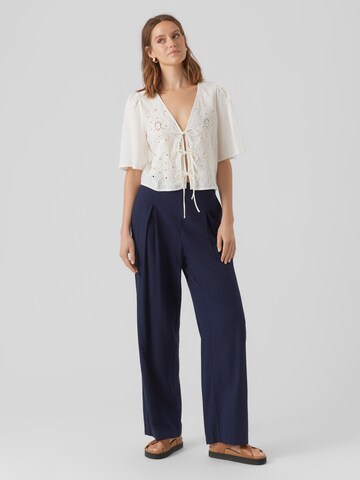 Vero Moda Petite Wide leg Veckad byxa 'MYMILO' i blå