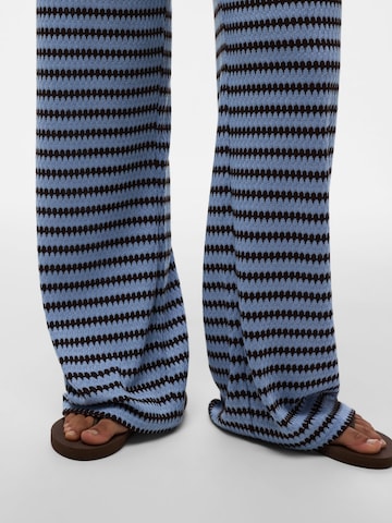 Wide Leg Pantalon 'PCJeya' PIECES en bleu