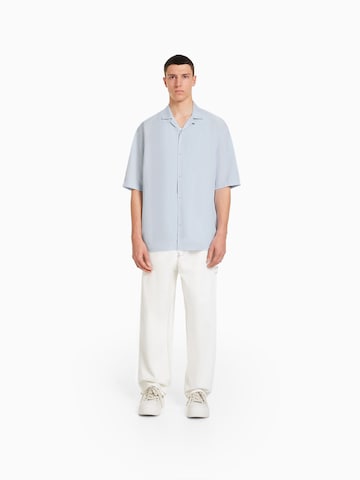 Bershka Comfort fit Button Up Shirt in Blue