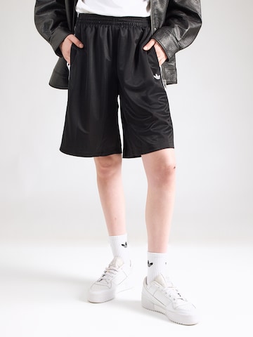 ADIDAS ORIGINALS - Acampanado Pantalón '3S' en negro: frente