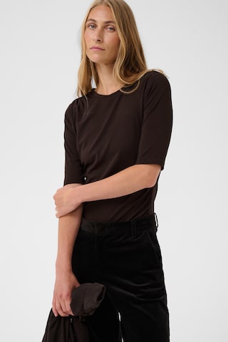 Part Two - Blusa en marrón