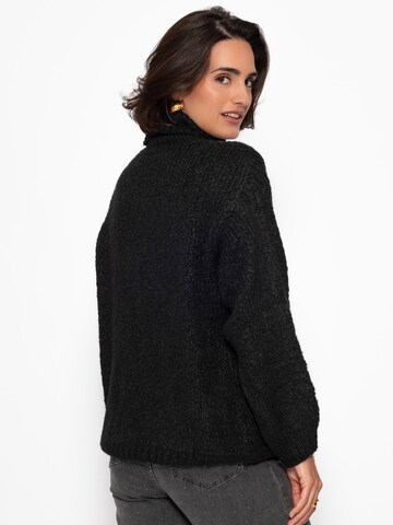 SASSYCLASSY Oversized Sweater in Black