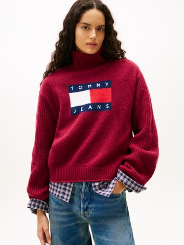 Tommy Jeans Sweater in Purple: front