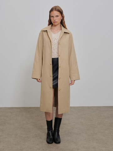 florence by mills exclusive for ABOUT YOU Демисезонное пальто в Бежевый