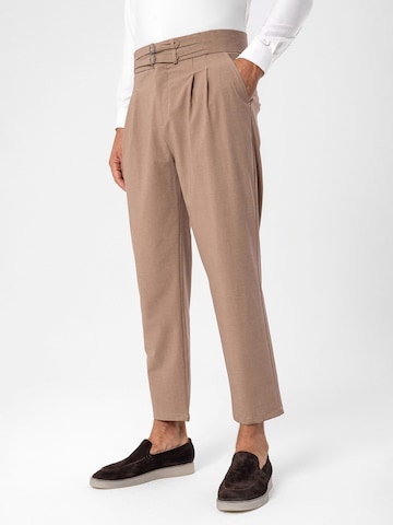 Antioch Loose fit Pleat-front trousers in Brown