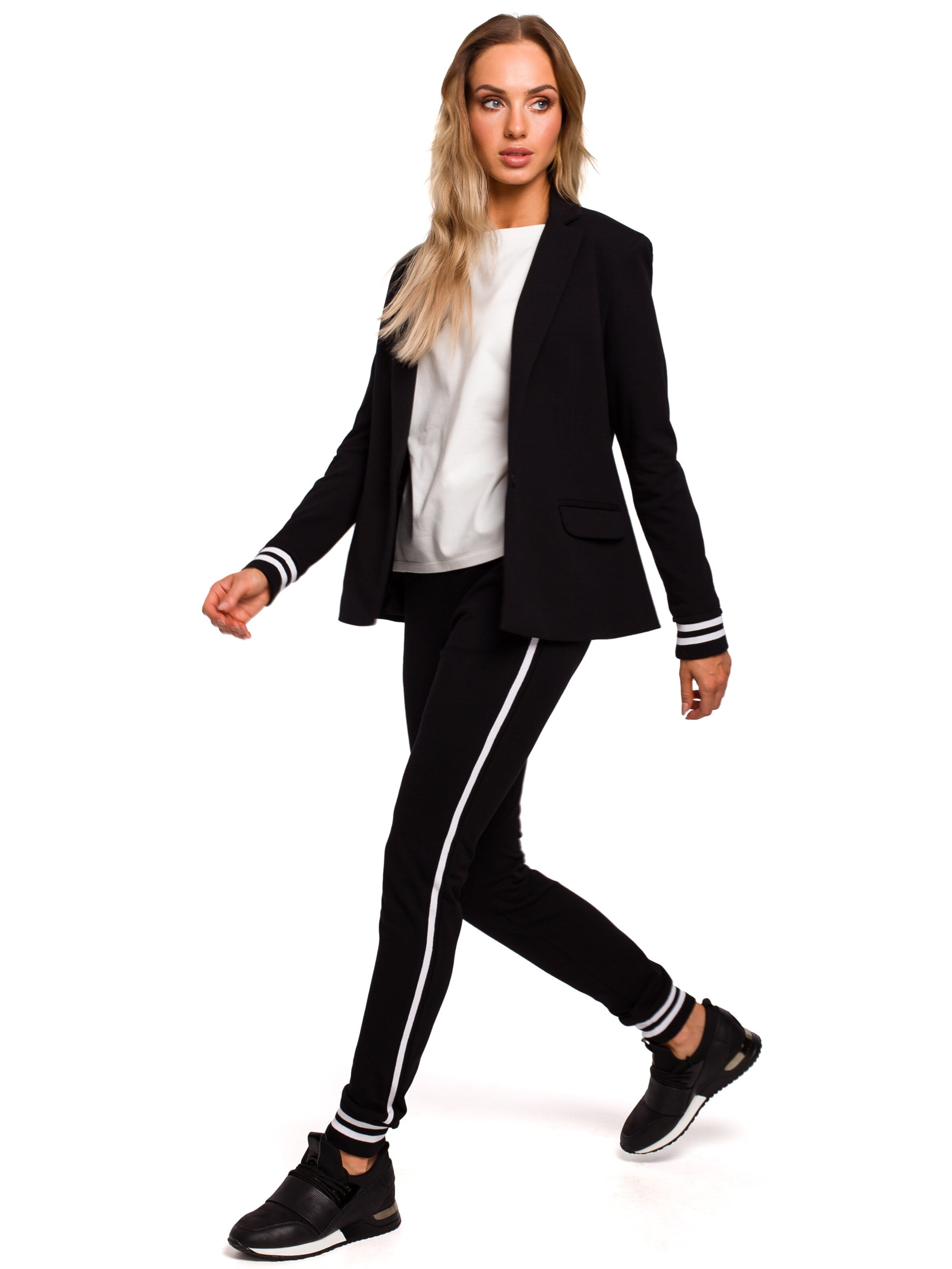 Sacou 'M459 ' de la made of emotion pe negru